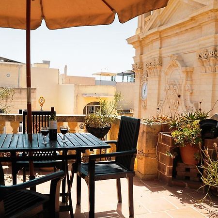 ויקטוריה A Holiday Home Duplex In A Gozo Village Square מראה חיצוני תמונה